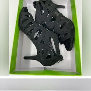 Kelly & Katie Black Cutout Heels
